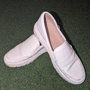 White Vionic Dinora Croco Women's Platform Slip-on Sneaker USW 9.5